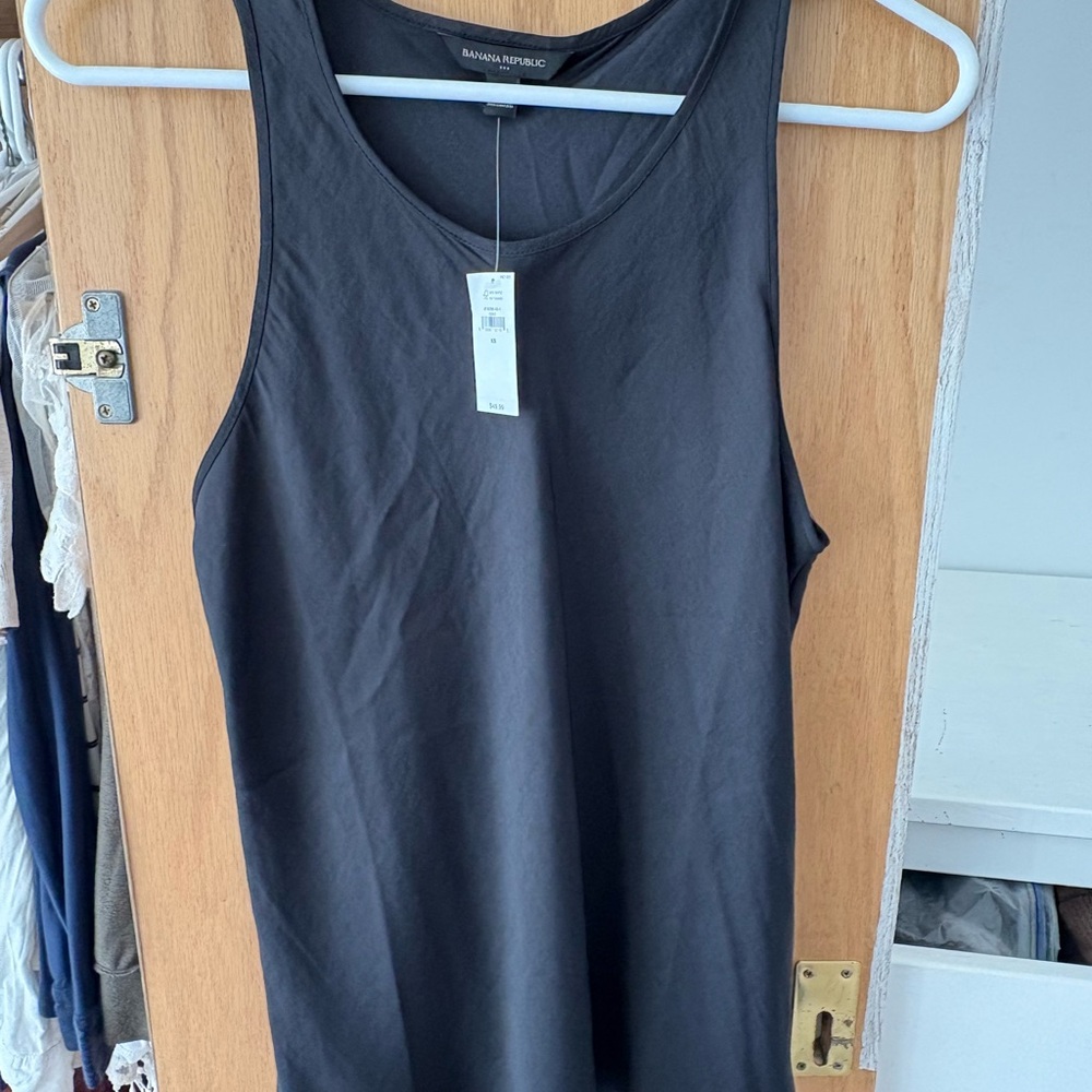Banana Republic Charcoal Women's Shell Tank